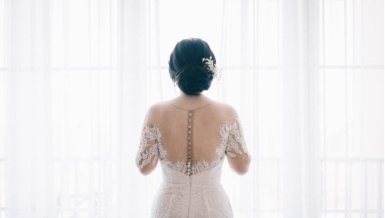 Comment choisir les sous-vêtements parfaits pour votre robe de mariée?